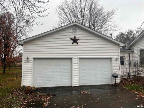 Tiny photo for 1006 N GARFIELD Street, Marion, IL 62959 (MLS # EB460539)