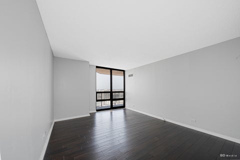 Tiny photo for 10 E Ontario Street #4005, Chicago, IL 60611 (MLS # 12745775)
