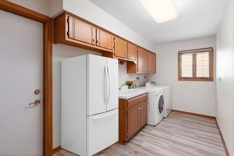 Tiny photo for 3324 Oregon Trail, Olympia Fields, IL 60461 (MLS # 12488283)