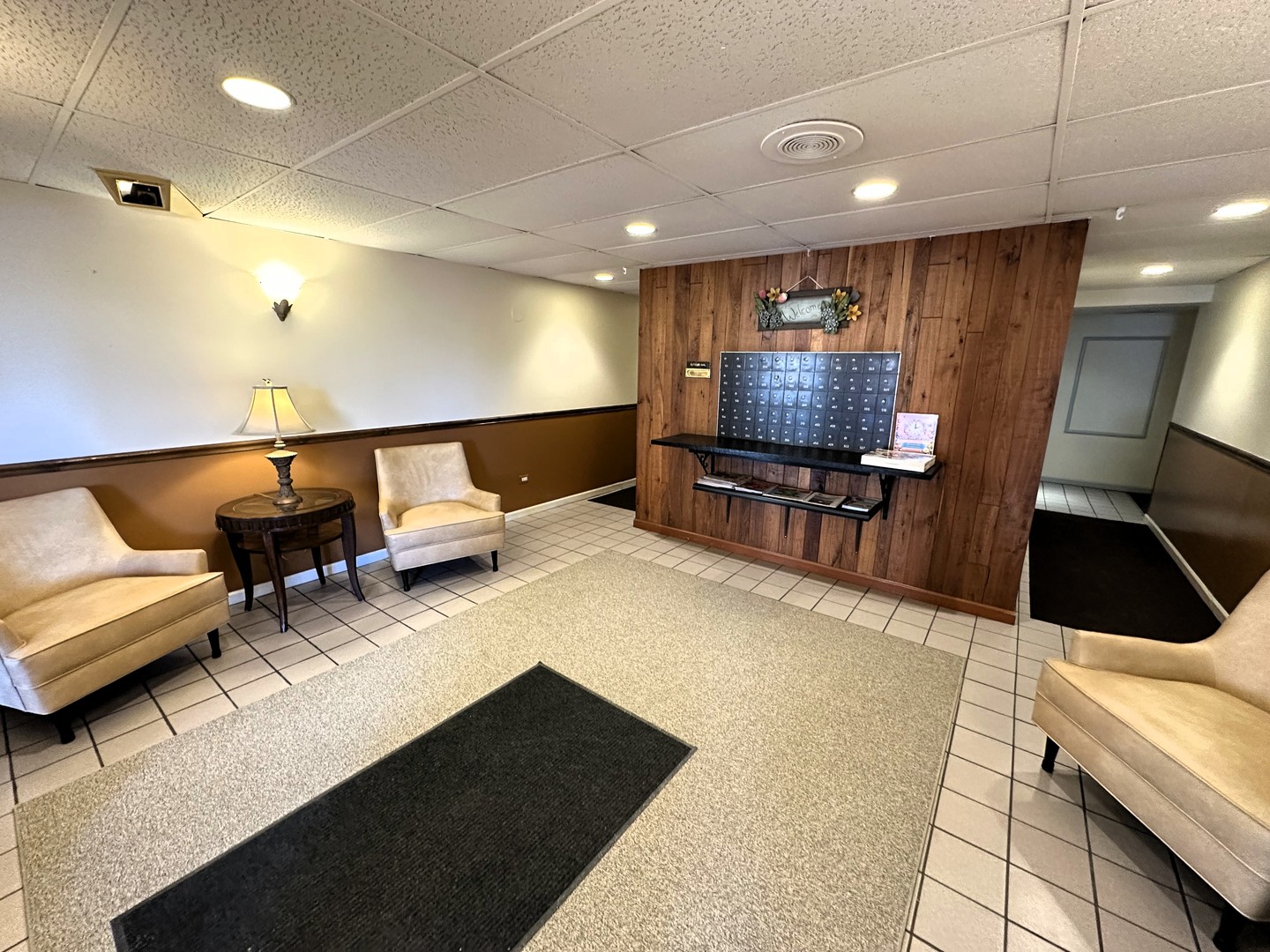 500 Redondo Drive 202