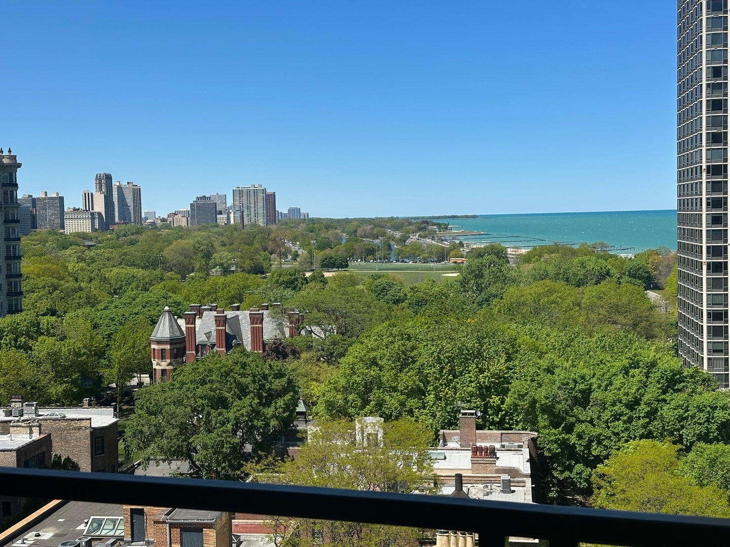 1450 N Astor Street 15AB