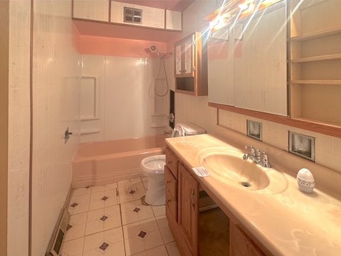 Tiny photo for 17807 Grandview Drive, Hazel Crest, IL 60429 (MLS # 12588205)