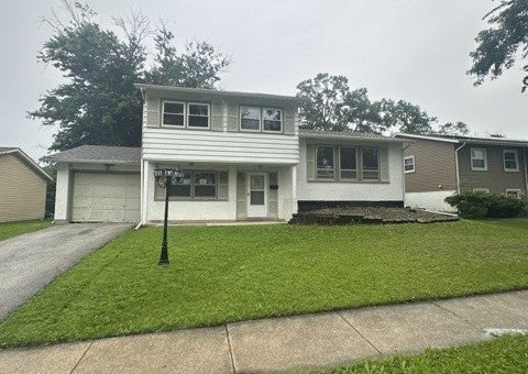 Photo of 17807 Grandview Drive, Hazel Crest, IL 60429 (MLS # 12588205)