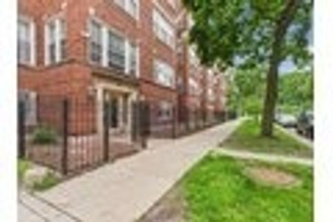 Tiny photo for 1729 E 67th Street #2E, Chicago, IL 60649 (MLS # 12581715)