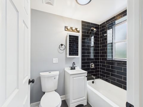 Tiny photo for 1729 E 67th Street #2E, Chicago, IL 60649 (MLS # 12581715)