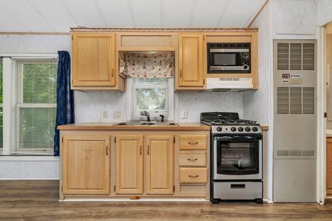 Tiny photo for 82 Dinosaur Road, Wilmington, IL 60481 (MLS # 12455621)