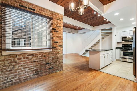 Tiny photo for 1848 N Hudson Avenue #G, Chicago, IL 60614 (MLS # 12479594)