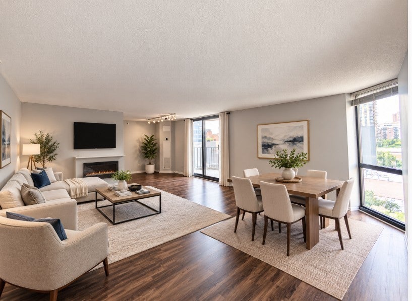 70 W Huron Street 802