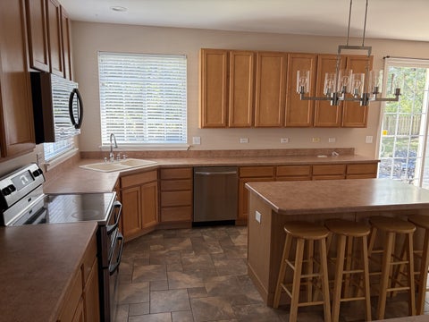 Tiny photo for 573 Crooked Stick Court, Vernon Hills, IL 60061 (MLS # 12759477)