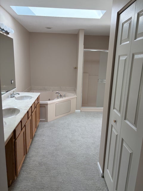 Tiny photo for 573 Crooked Stick Court, Vernon Hills, IL 60061 (MLS # 12759477)