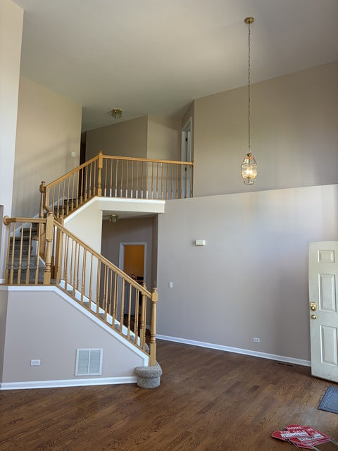 Tiny photo for 573 Crooked Stick Court, Vernon Hills, IL 60061 (MLS # 12759477)