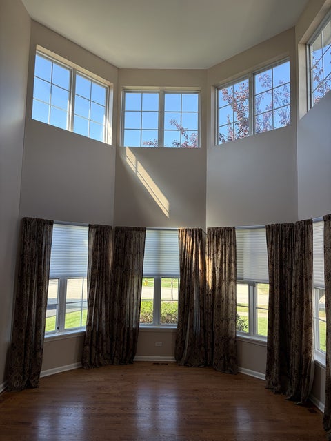 Tiny photo for 573 Crooked Stick Court, Vernon Hills, IL 60061 (MLS # 12759477)