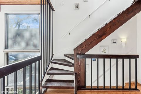 Tiny photo for 2701 N Racine Avenue #A, Chicago, IL 60614 (MLS # 12526178)