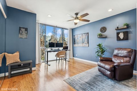 Tiny photo for 2701 N Racine Avenue #A, Chicago, IL 60614 (MLS # 12526178)