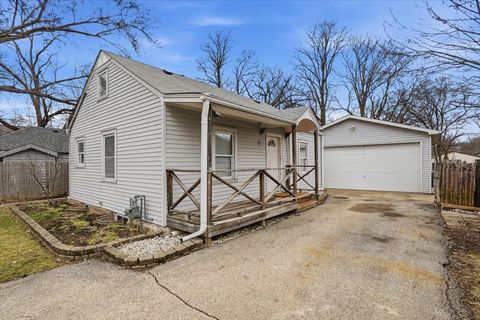 Photo of 35669 benjamin Avenue, Ingleside, IL 60041 (MLS # 12592198)