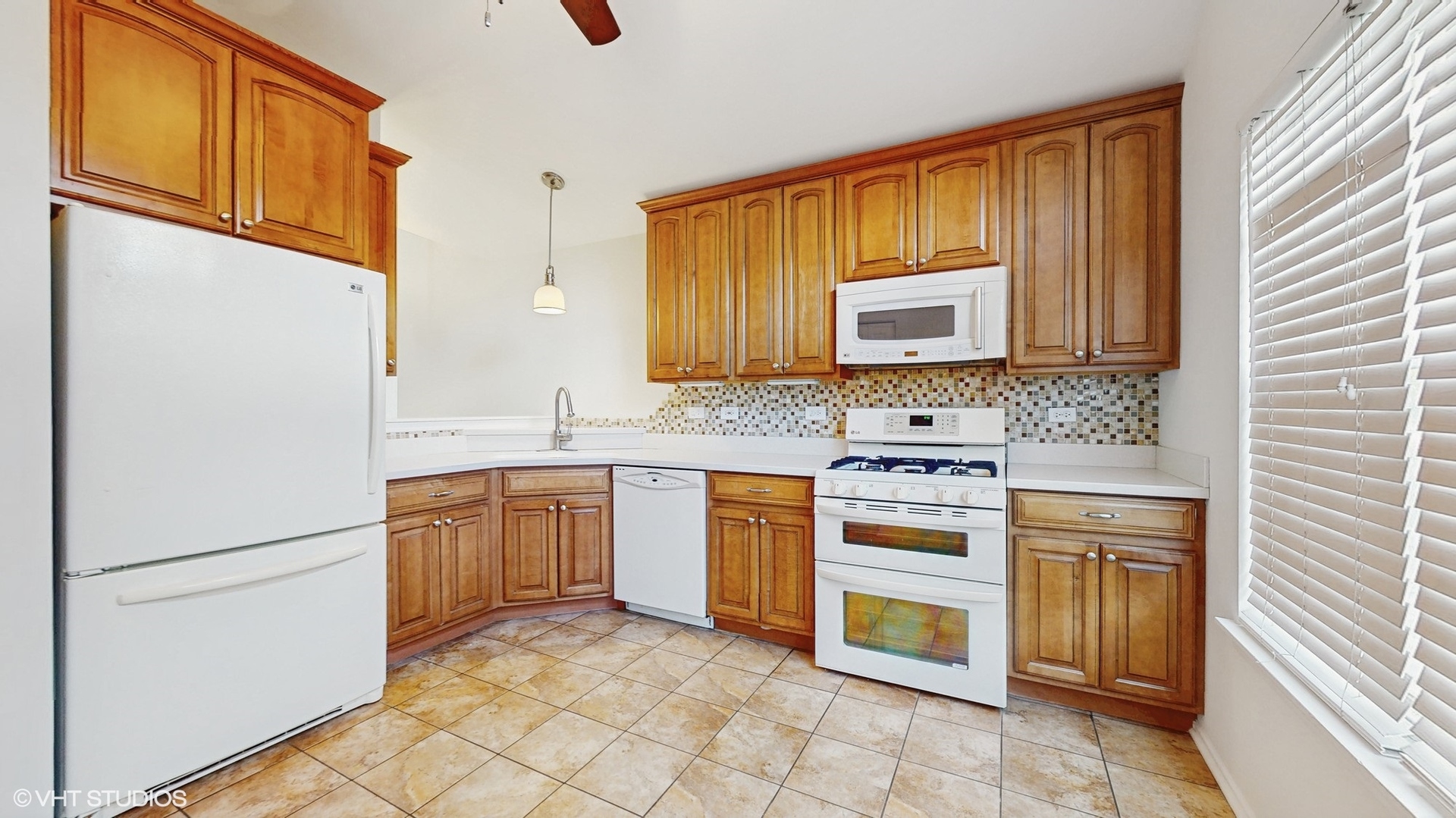 434 Cromwell Circle 3