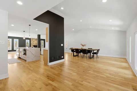 Tiny photo for 13330 S 104th Avenue, Palos Park, IL 60464 (MLS # 12596439)