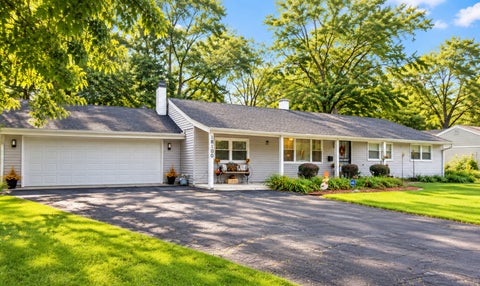 Photo of 18100 Baker Avenue, Country Club Hills, IL 60478 (MLS # 12764882)