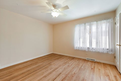 Tiny photo for 1449 S Shore Court, Barrington, IL 60010 (MLS # 12594386)