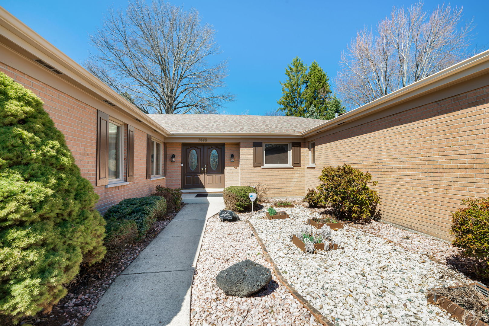 1449 S Shore Court