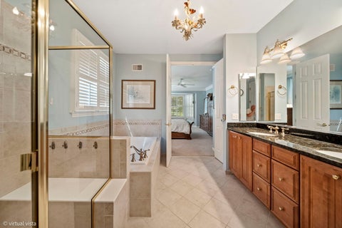 Tiny photo for 4 Denali Court, South Barrington, IL 60010 (MLS # 12751523)
