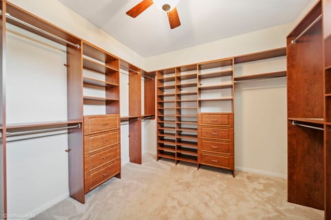 Tiny photo for 4 Denali Court, South Barrington, IL 60010 (MLS # 12751523)
