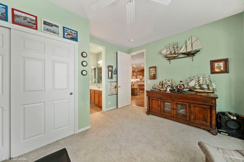 Tiny photo for 4 Denali Court, South Barrington, IL 60010 (MLS # 12751523)
