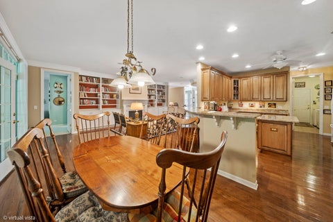 Tiny photo for 4 Denali Court, South Barrington, IL 60010 (MLS # 12751523)