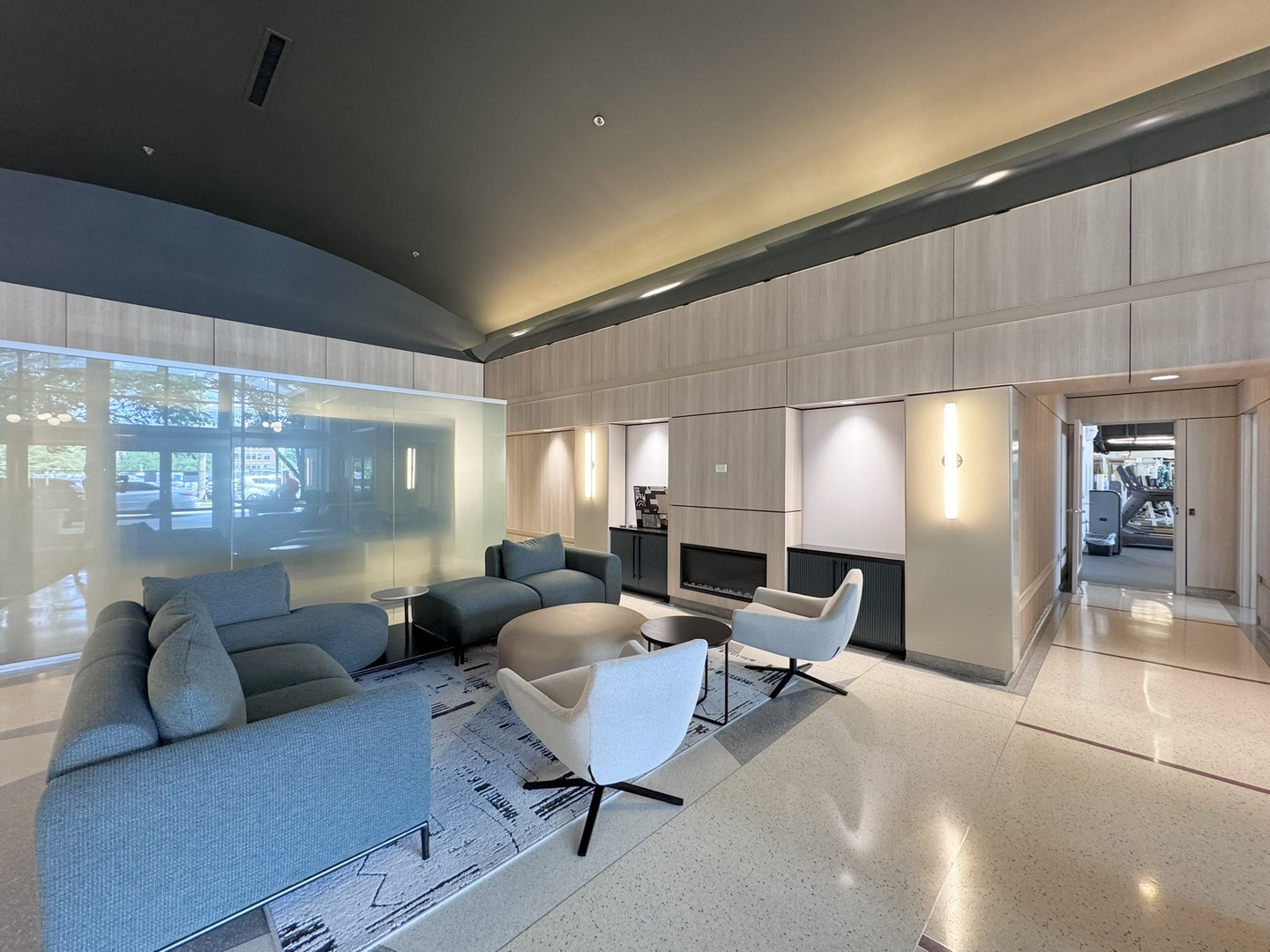 933 W Van Buren Street 424