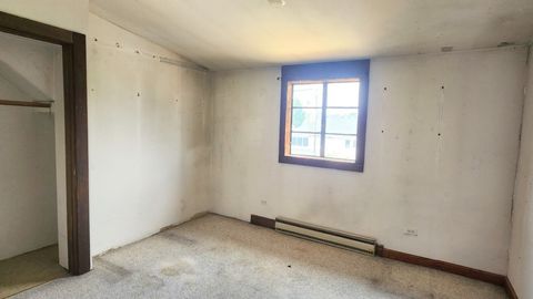 Tiny photo for 696 S Parkside Avenue, Elmhurst, IL 60126 (MLS # 12445802)
