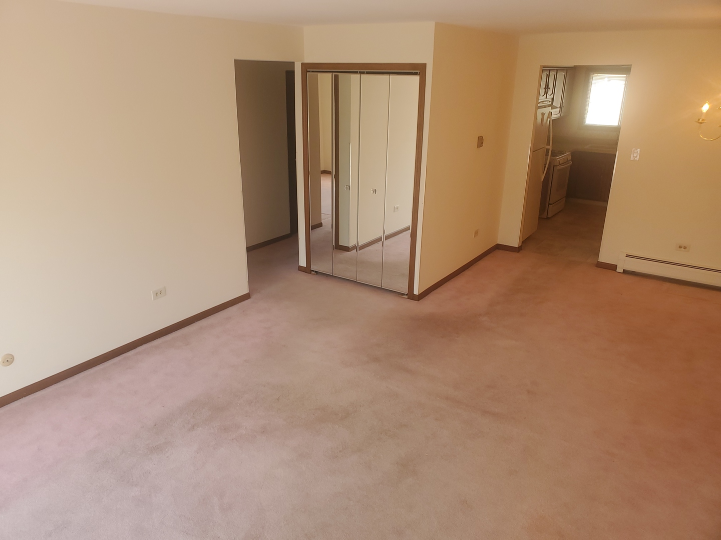 5159 N East River Road 307D