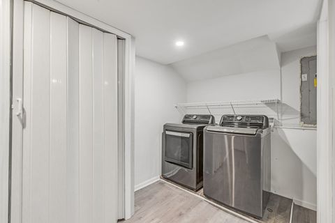 Tiny photo for 373 N Hemlock Avenue, Wood Dale, IL 60191 (MLS # 12500321)