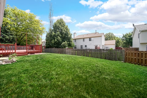 Tiny photo for 9 Redwood Court, Streamwood, IL 60107 (MLS # 12667561)