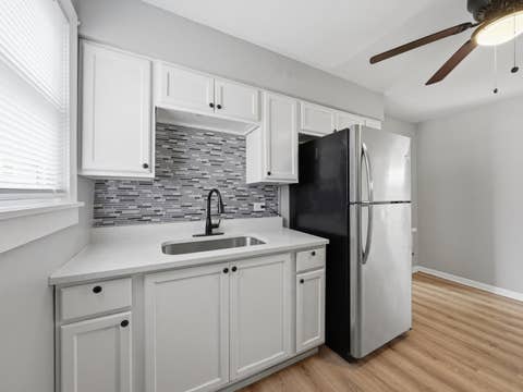 Tiny photo for 13437 S Green Bay Avenue, Chicago, IL 60633 (MLS # 12734924)