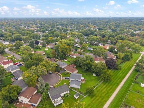 Tiny photo for 7795 Sherwood Circle S, Hanover Park, IL 60133 (MLS # 12775727)