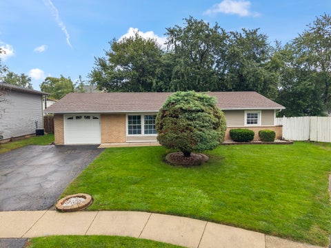 Tiny photo for 7795 Sherwood Circle S, Hanover Park, IL 60133 (MLS # 12775727)