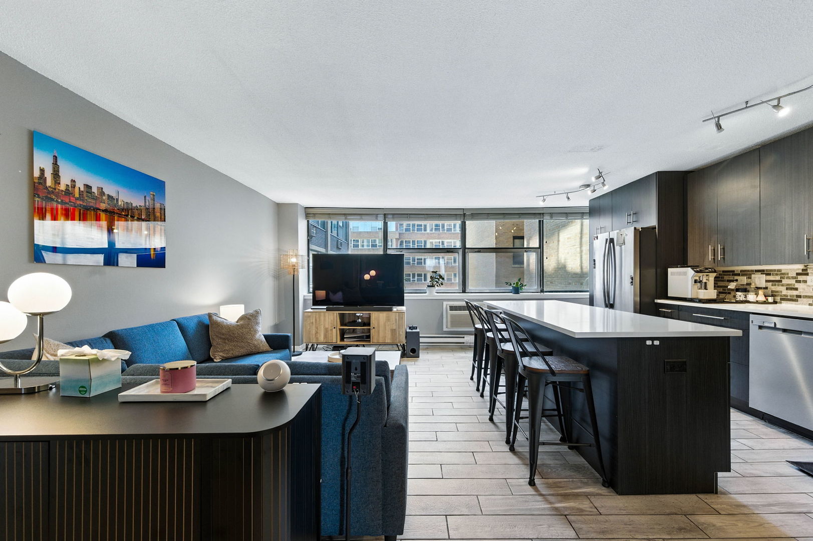 3110 N Sheridan Road 905