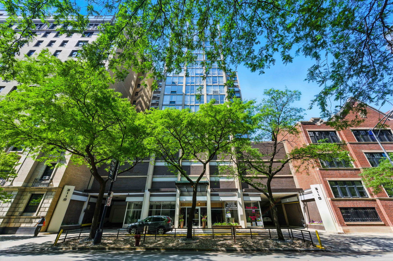 3110 N Sheridan Road 905