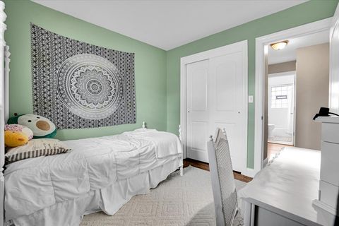 Tiny photo for 4020 N Adams Street, Westmont, IL 60559 (MLS # 12630414)