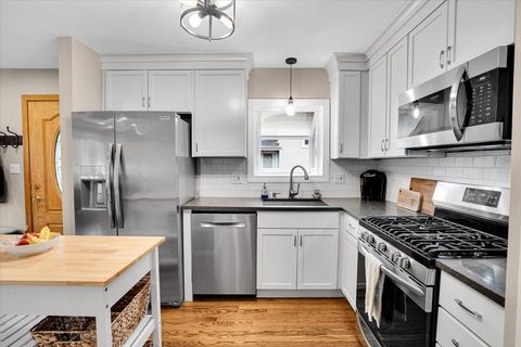 Tiny photo for 4020 N Adams Street, Westmont, IL 60559 (MLS # 12630414)