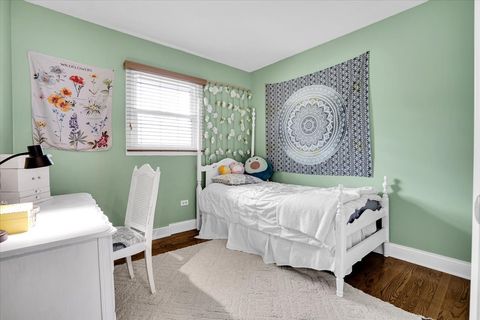 Tiny photo for 4020 N Adams Street, Westmont, IL 60559 (MLS # 12630414)