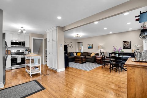 Tiny photo for 4020 N Adams Street, Westmont, IL 60559 (MLS # 12630414)
