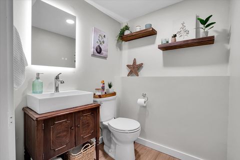 Tiny photo for 4020 N Adams Street, Westmont, IL 60559 (MLS # 12630414)