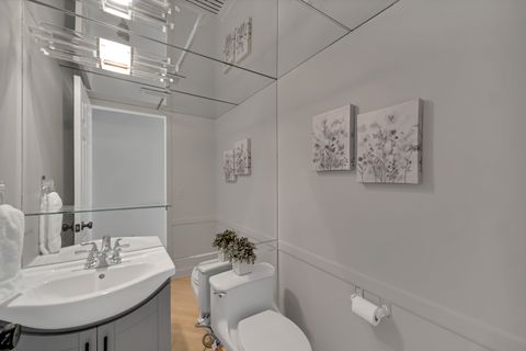 Tiny photo for 5 Wakefield Lane, Buffalo Grove, IL 60089 (MLS # 12610233)