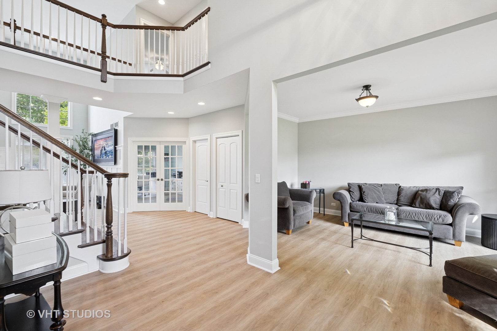 1601 Bobolink Circle