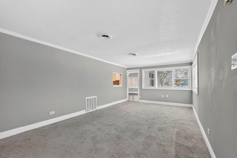 Tiny photo for 5016 Oak Center Drive, Oak Lawn, IL 60453 (MLS # 12541250)