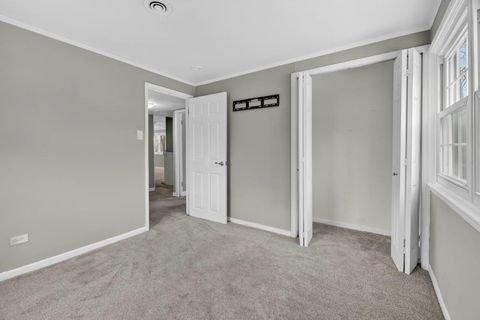 Tiny photo for 5016 Oak Center Drive, Oak Lawn, IL 60453 (MLS # 12541250)