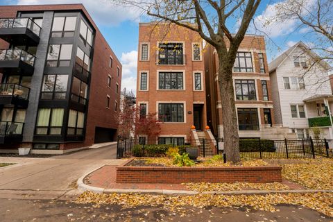 3716 N Kenmore Avenue 1 Chicago IL 60613