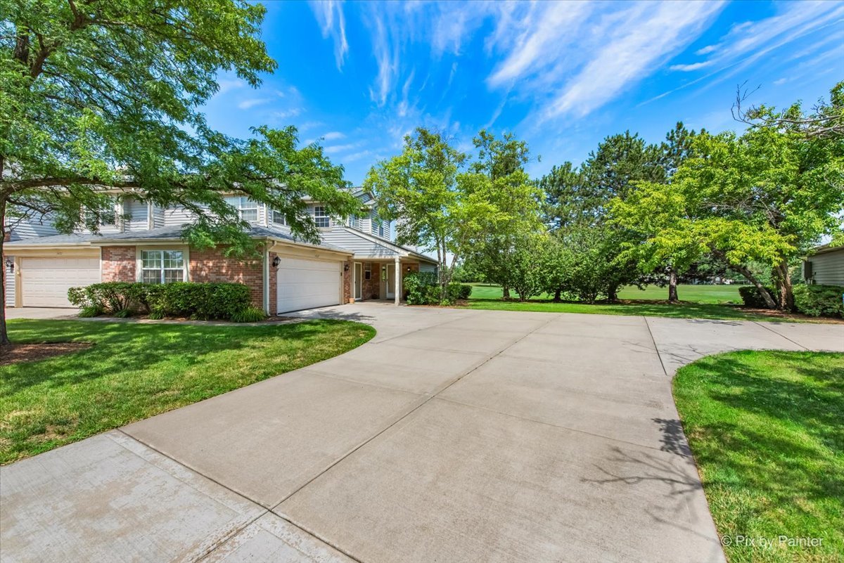 1471 Club Drive