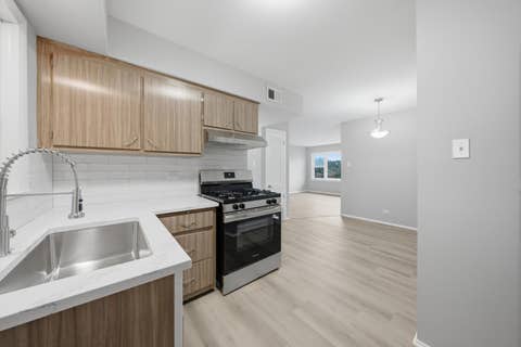 Tiny photo for 3170 W Meadow Lane #23, Merrionette Park, IL 60803 (MLS # 12731338)